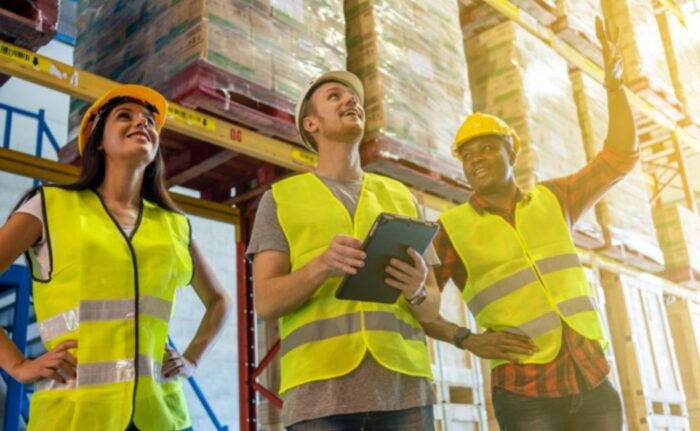 Operator leveraging warehouse order fulfillment software to increase productivity